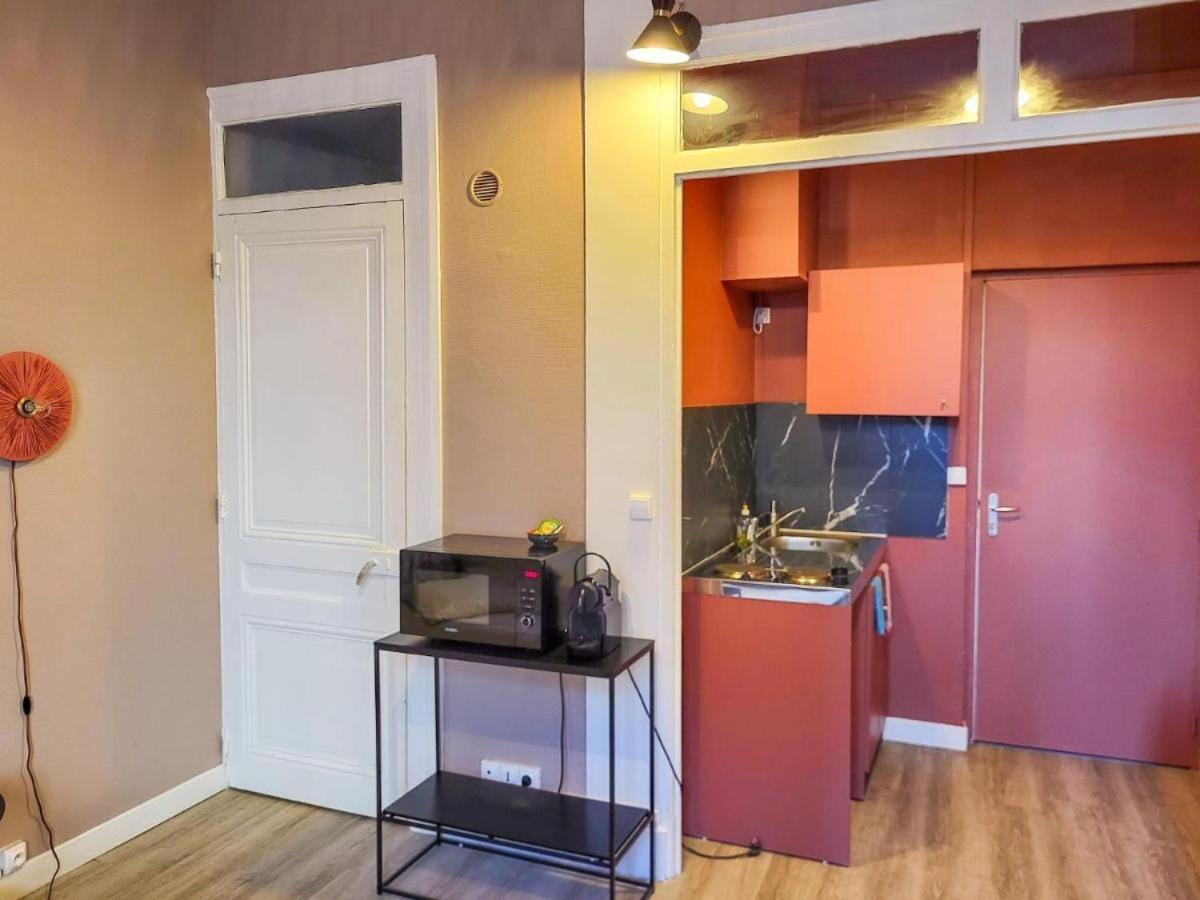 Suite Petraa Лион Экстерьер фото